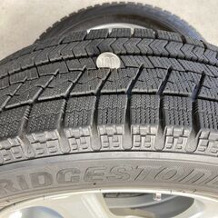 【大幅値下げ】スタッドレスタイヤ