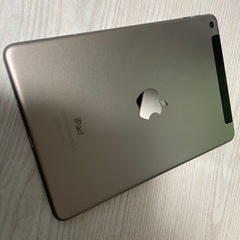 iPadmini4 128GB Wi-Fi・Cellularタイプ スペースグレー