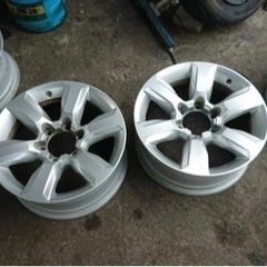 トヨタ純正17インチ ランクルプラド150