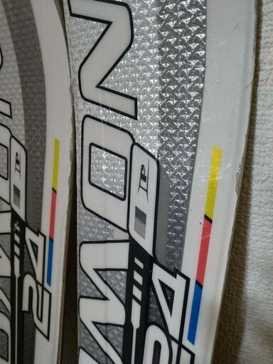 スキー板 SALOMON 24HOURS PowerLine S5 With Z12 163cm (しぃ)  舞浜のスキーの中古あげます・譲ります｜ジモティーで不用品の処分