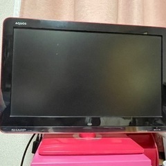 『取引中』SHARP AQUOS 19型テレビ　ピンク