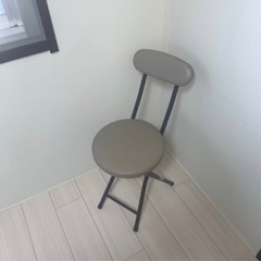 【11月28日限定】折りたたみ椅子　ボンベイ　モカ