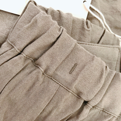 １７枚【定価 15,400 円】☆新品☆ミューカ リネン混クロップドパンツ です 17枚【定価 15,400 円】☆新品☆ミューカ リネン混クロップドパンツ です