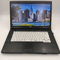 富士通　高性能第3世代Core i7搭載 メモリ8G　SSD256G　DVD読み書き Wifi対応　大画面　15.6インチ　Windows10搭載 富士通 高性能第3世代Core i7搭載 メモリ8G SSD256G DVD読み書き Wifi対応