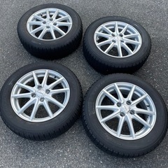 ★175/65R15 TOYO バリ溝スタッドレスタイヤホイール4本SET★ 175/65R15 TOYOスタッドレスホイール4本セット アクア