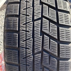 (取り引き中)ホイール付きスタッドレスタイヤ4本セット