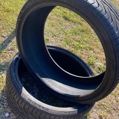 レクサーニタイヤ 275/30zr24 未使用2本セット