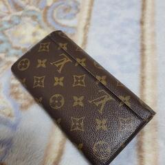 ルイヴィトン　財布　中古