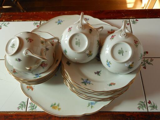 HUTSCHENREUTHER　フッチェンロイター　紅茶セット