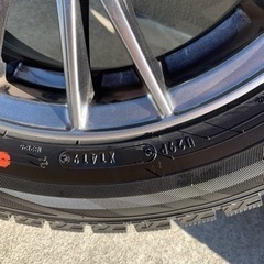 値下げ2万5千円→2万円　DUNLOP WINTER MAXX スタッドレスタイヤ　