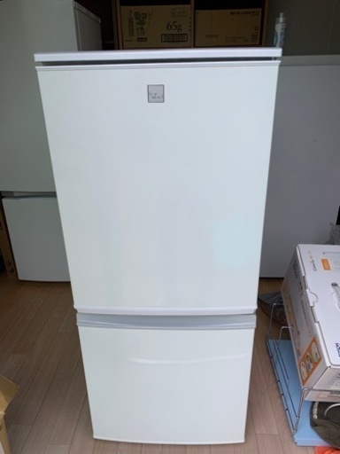 SHARP 2017年製 137L 中古冷蔵庫