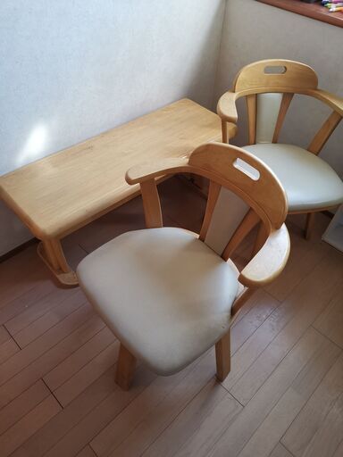テーブル・椅子・ベンチのセット