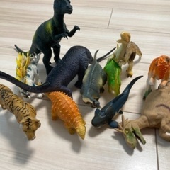 100均の恐竜おもちゃ　まとめ売り