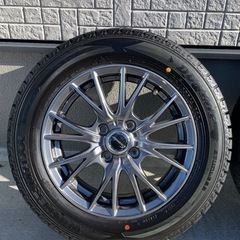 値下げ2万5千円→2万円　DUNLOP WINTER MAXX スタッドレスタイヤ　