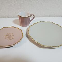【ネット決済・配送可】洋風食器(ティーカップ、ケーキ皿)