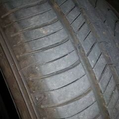 使用期間2ヶ月　185/60R15 4本　グッドイヤーRVF02