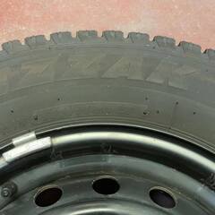 【値下げ】ハイエースBS冬タイヤ鉄ホイールセット中古４本残溝8-9mm