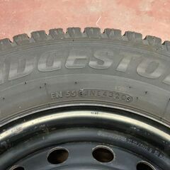 【値下げ】ハイエースBS冬タイヤ鉄ホイールセット中古４本残溝8-9mm