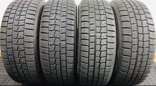 ダンロップ製4本セットバリ溝　スタッドレス　17インチ用　215/55R17