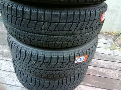 値下げしました‼️❱ブリジストン185/60/R15 スタッドレスタイヤ 