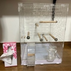 アクリルのケージ