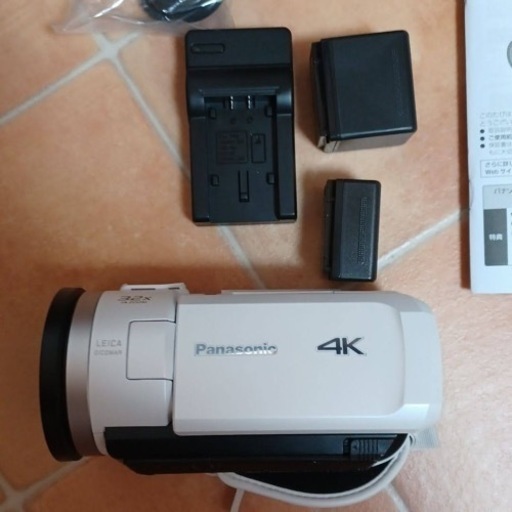 パナソニック　4K ビデオカメラ