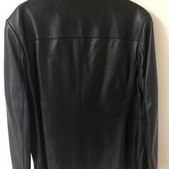 触り感がとても良いsheepskin服を譲ります。。