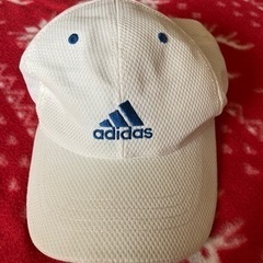 adidas キャップ　白　