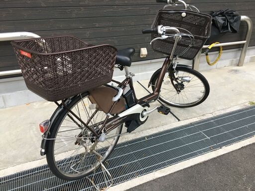 地域限定送料無料　ブリヂストン　アンジェリーノ　三人乗り　新基準　茶　キッス　ギュット　神戸市　電動自転車