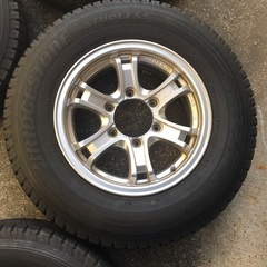 ［値下げ最終］ハイエース　ホイール　スタッドレス