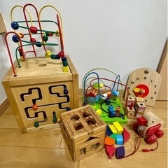 セット　木箱　おもちゃ　木製　ディズニー　ウッドブロック　積木　アルファベット　知育玩具　英語 おもちゃ　アンパンマン　積み木　引き車の画像