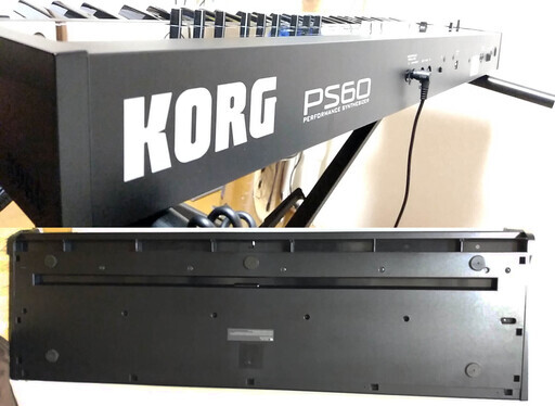 【更に値下げ️⭐️写真追加】KORG シンセサイザー PS60  61鍵