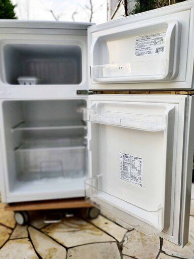 ✨⛄✨リニューアル大セール❕✨⛄✨2016年式✨ハイセンス⛄HR-B98A✨93L✨2ドア冷凍冷蔵庫スタイリッシュなデザインと新鮮な食べ物をあなたへ単身者/セカンド冷蔵庫/オフィース⛄1119-04 ✨⛄✨