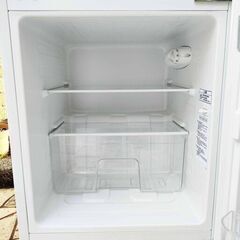 ✨⛄✨リニューアル大セール❕✨⛄✨2016年式✨ハイセンス⛄HR-B98A✨93L✨2ドア冷凍冷蔵庫🎄スタイリッシュなデザインと新鮮な食べ物をあなたへ🎵単身者/セカンド冷蔵庫/オフィース⛄1119-04 ✨⛄✨