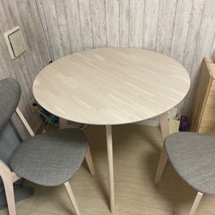 円型テーブル、椅子（2個）セット