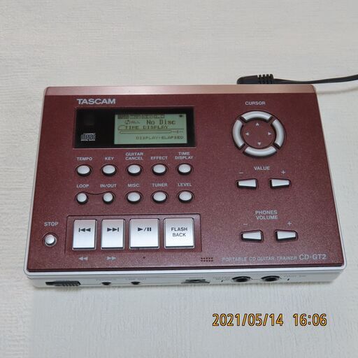 完動・美品　TASCAM  CD-GT2　ギタートレーナーセット　画像が全てで付属品揃っていて安全安心です。