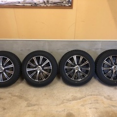 スタッドレス＆アルミホイール4本セット（タイヤは1シーズンのみ使用） 自動車 冬タイヤ、ホイールセット｜タイヤ、ホイール｜自動車｜車