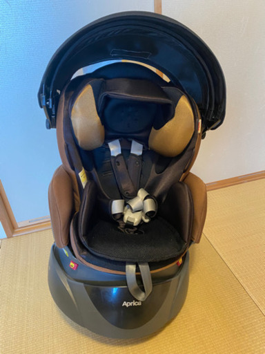 アップリカ　チャイルドシート　fladea air