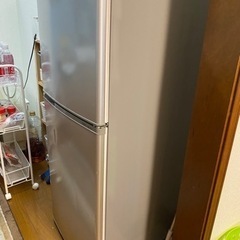 【ネット決済】ハイアールノンフロン冷蔵庫2ドア　2011年製　