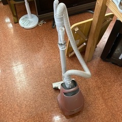 掃除機 Panasonic 2018年製 540w