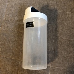 プラスチックの保存容器