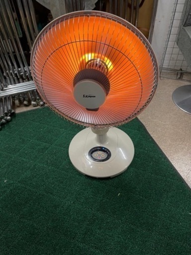 首振りハロゲンヒーター