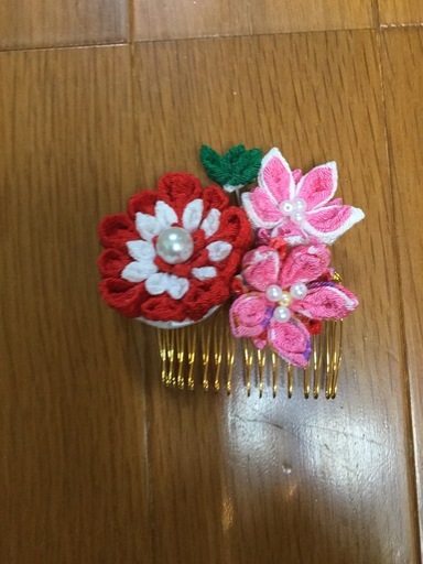 ハンドメイドつまみ細工成人式七五三髪飾り Mizumama 大和のアクセサリー ヘアアクセサリー の中古 古着あげます 譲ります ジモティーで不用品の処分 ハンドメイドつまみ細工成人式七五三髪飾り Mizumama 大和のアクセサリー ヘアアクセサリー の中古 古着あげます 譲ります ジモティーで不用品の処分