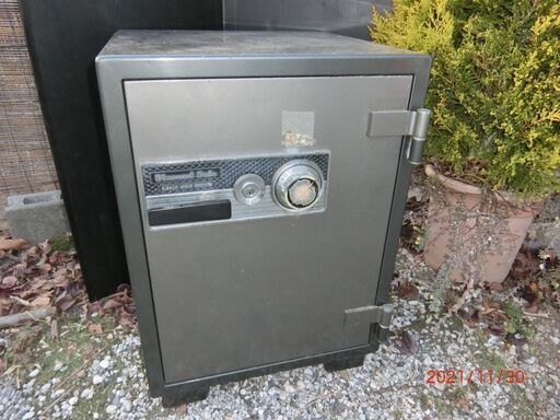 業務用金庫（100kg）