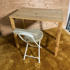 ● 机と椅子、折りたたみ式