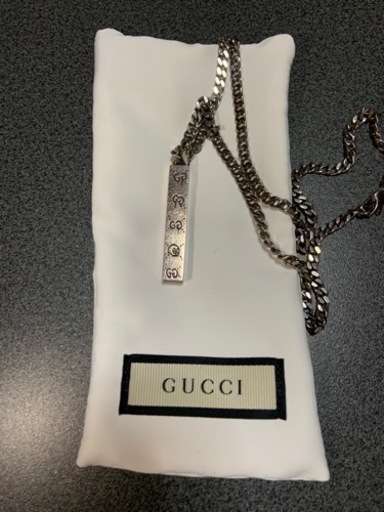 GUCCIネックレス