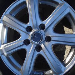 215/60R16スタッドレス　アルミセット