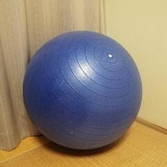 中古　バランスボール・フィットネスボール（約直径60cm）
