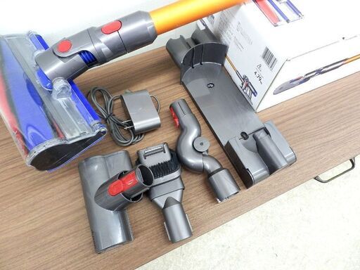 サイクロン コードレスクリーナー ダイソン V8 Fluffy SV10 掃除機