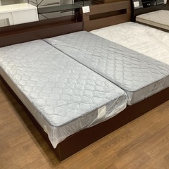 クイーンベッド 引き出し付 マットレスほつれ有 売場展開中！！！
